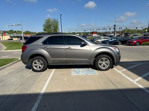 Used 2012 Chevrolet Equinox LT w/ Driver Convenience Package FWD image 5