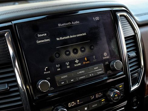 Used 2020 Nissan Titan Platinum Reserve w/ Moonroof Package image 32