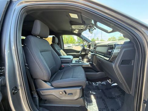 Used 2022 Ford F150 XLT w/ Equipment Group 302A High AWD/4WD image 26