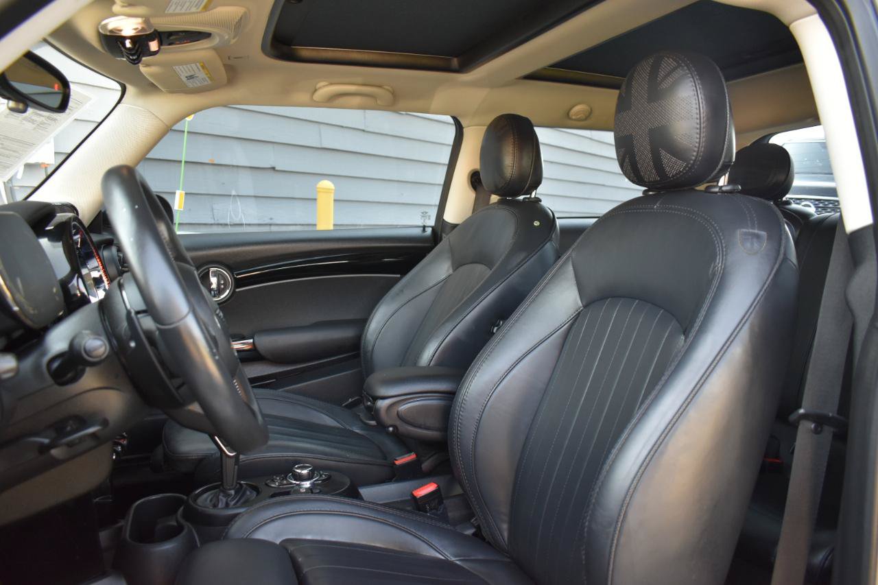 Used 2022 MINI Cooper S w/ Driver Assistance Package FWD image 24