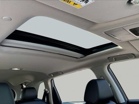 Used 2025 Honda CR-V EX-L image 21