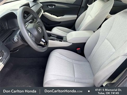 Certified 2025 Honda Accord SE image 10