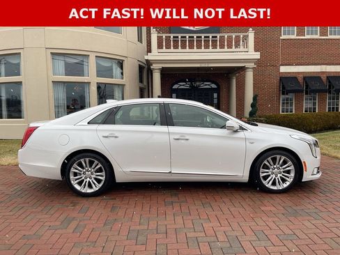Used 2018 Cadillac XTS Luxury w/ Driver Awareness Package image 6