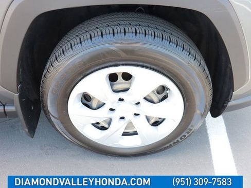Used 2020 Toyota RAV4 LE w/ Carpet Mat Package FWD image 28