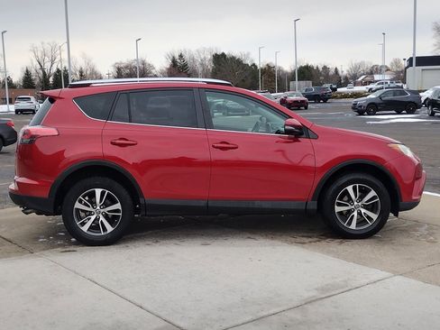 Used 2016 Toyota RAV4 XLE image 15