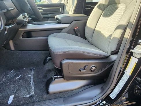 Used 2024 RAM 1500 Big Horn AWD/4WD image 6