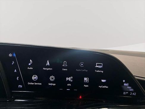 Used 2024 Cadillac Escalade Sport AWD/4WD image 16
