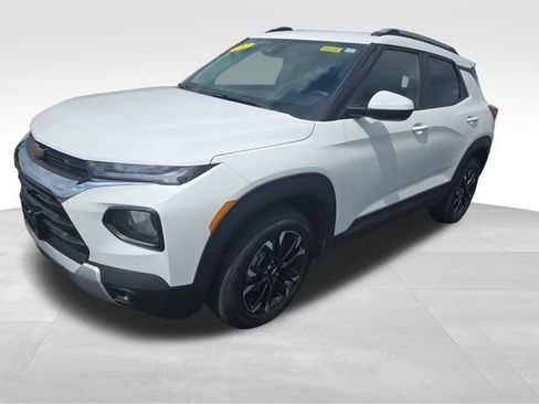 Used 2022 Chevrolet TrailBlazer LT w/ Driver Confidence Package FWD image 1