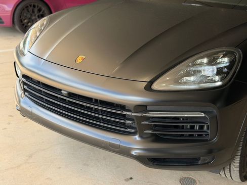 Certified 2021 Porsche Cayenne Coupe AWD/4WD image 14