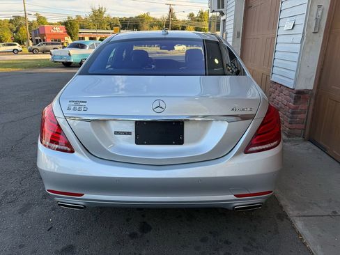 Used 2015 Mercedes-Benz S 550 4MATIC image 4