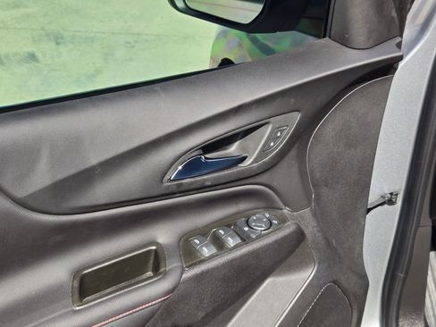 Certified 2024 Chevrolet Equinox RS image 12