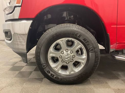 Used 2024 RAM 2500 Big Horn w/ Bed Utility Group image 7