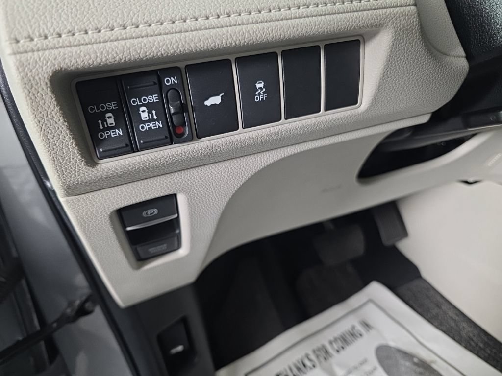 Used 2026 Honda Odyssey EX-L image 13
