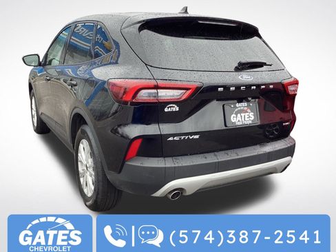 Used 2025 Ford Escape Active image 7