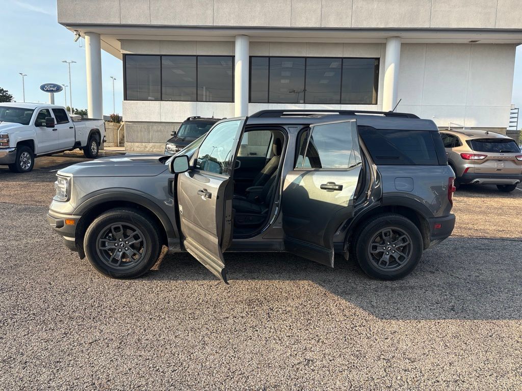 Used 2021 Ford Bronco Sport Big Bend w/ Big Bend Package AWD/4WD image 4