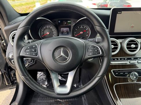 Used 2018 Mercedes-Benz C 350e Sedan image 23