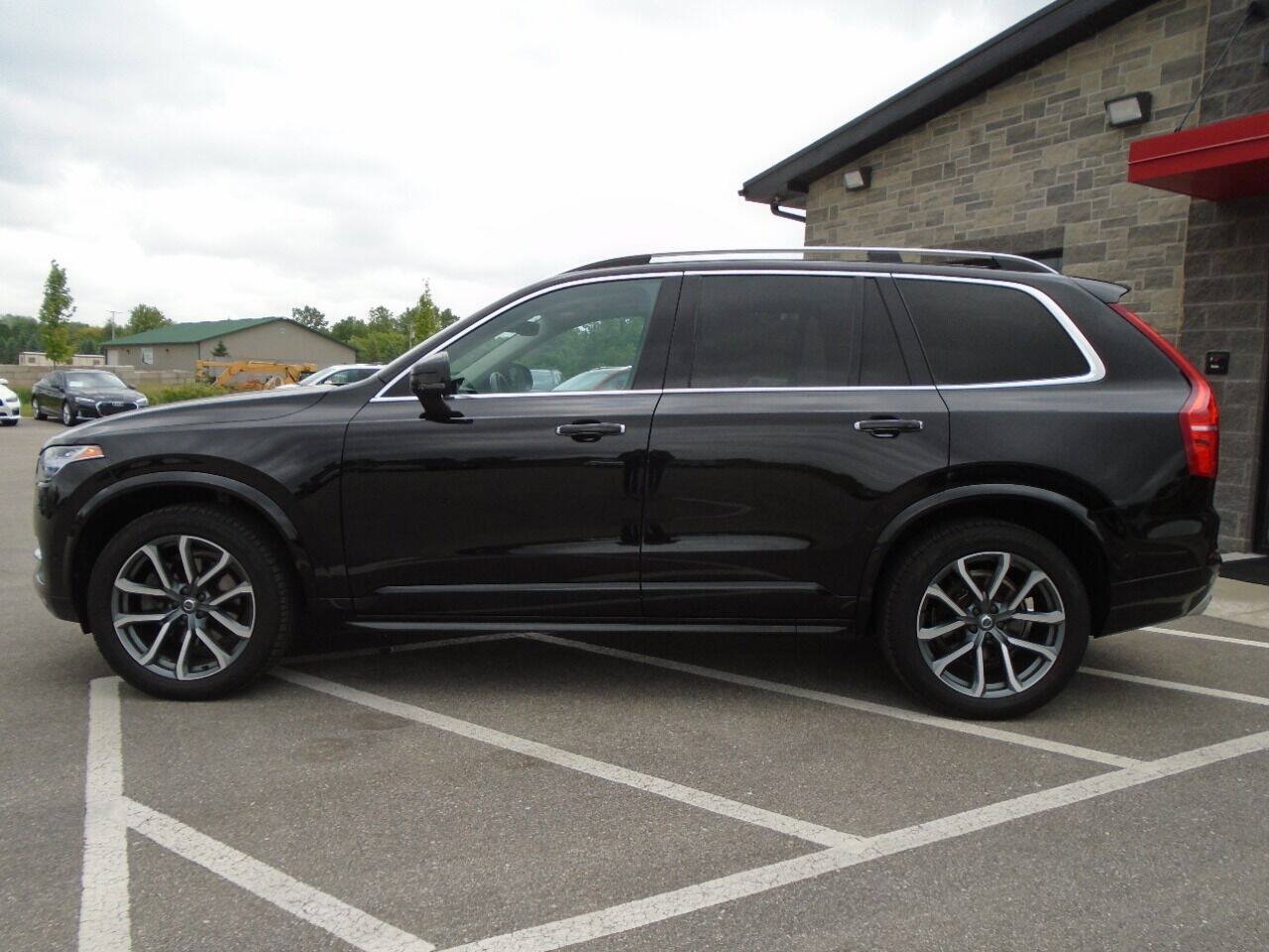 Used 2019 Volvo XC90 T6 Momentum w/ Advanced Package AWD/4WD image 7