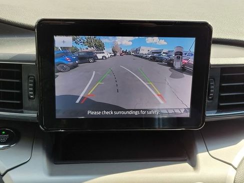 Used 2021 Ford Explorer XLT w/ Equipment Group 202A image 21