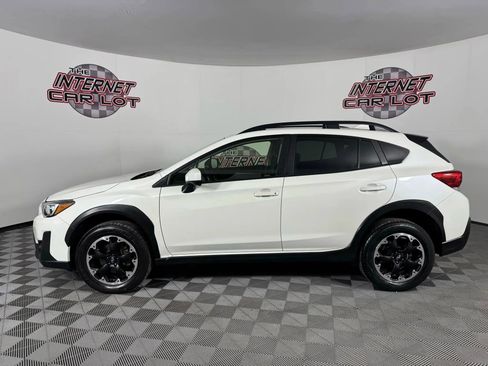 Used 2021 Subaru Crosstrek 2.0i Premium w/ Moonroof Package image 4