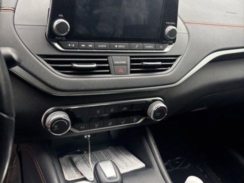 Used 2019 Nissan Altima 2.5 SR image 13