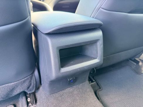 Used 2024 Toyota Camry SE FWD image 26