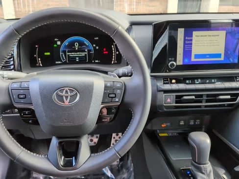 Certified 2025 Toyota Camry SE image 31