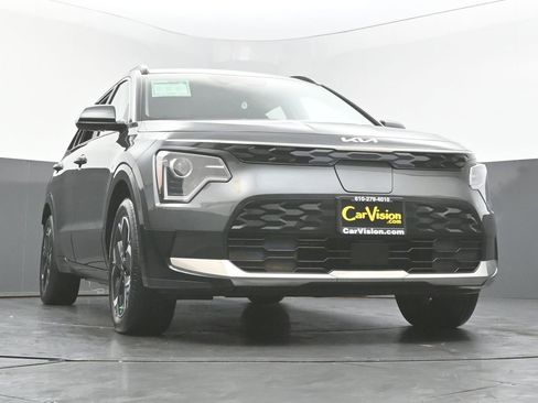 Used 2024 Kia Niro Wind w/ Wind Preserve Package FWD image 48
