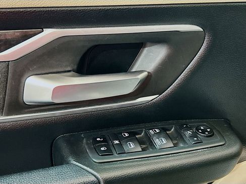Used 2020 RAM 1500 Lone Star RWD image 15