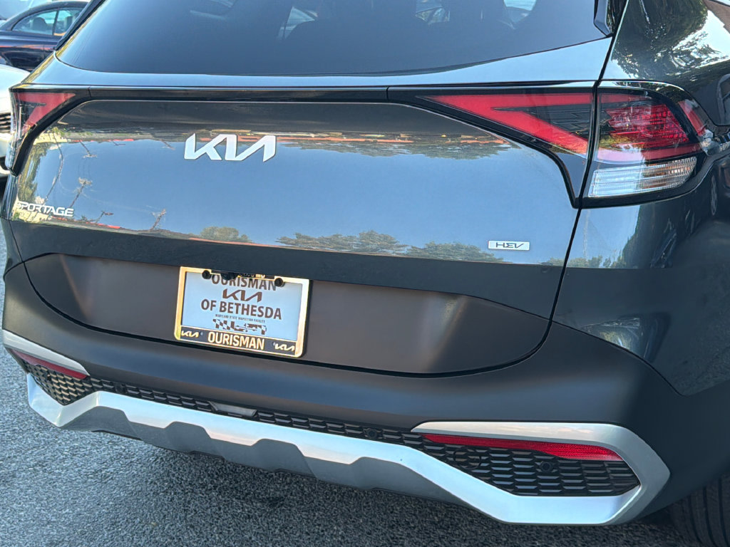 Certified 2023 Kia Sportage EX AWD/4WD image 5