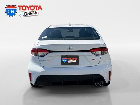 Certified 2025 Toyota Corolla SE w/ Convenience Package image 4