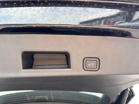 New 2026 Buick Enclave Sport Touring w/ Power Package FWD image 7