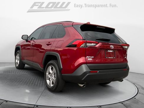 Used 2025 Toyota RAV4 XLE FWD image 6