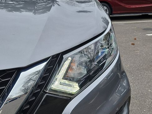 Certified 2021 Nissan Rogue Sport SV image 7