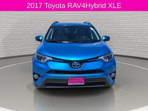 Used 2017 Toyota RAV4 AWD Hybrid image 2