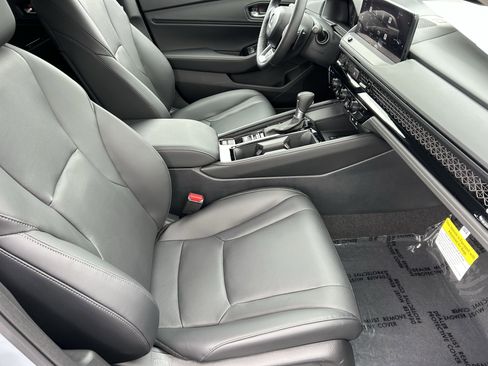 Used 2026 Honda Accord Touring image 9