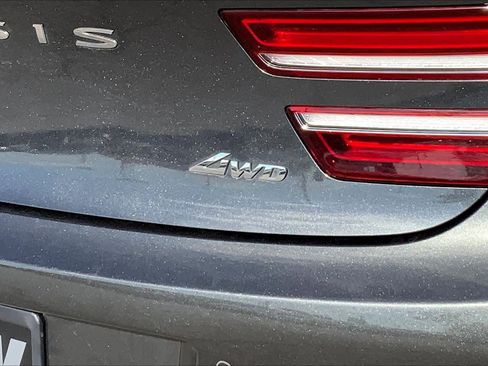 Used 2023 Genesis G80 2.5T image 8