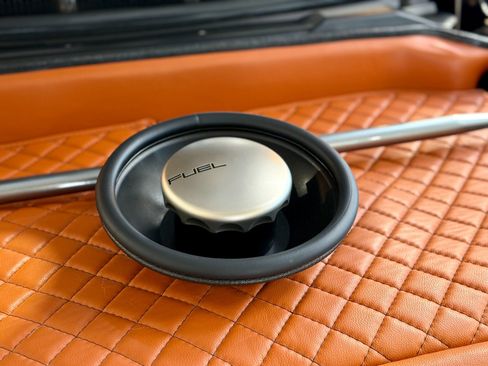 Used 1989 Porsche 911 Carrera 4 image 75