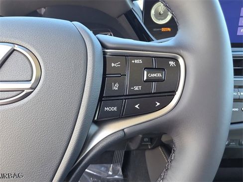 New 2025 Lexus ES 350 350 image 28