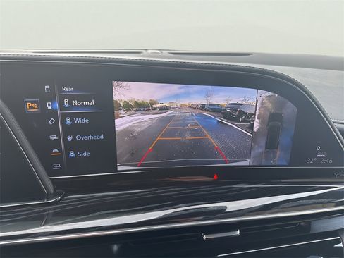 Certified 2022 Cadillac Escalade ESV Sport w/ Touring Package image 28