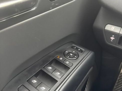 Certified 2024 Kia EV9 GT-Line AWD/4WD image 28