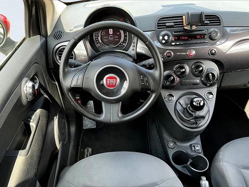 Used 2015 FIAT 500 Pop image 5