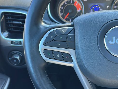 Used 2021 Jeep Cherokee High Altitude image 17