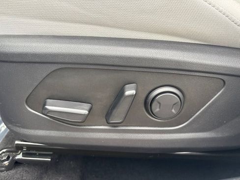Used 2025 Hyundai Tucson SEL FWD image 26