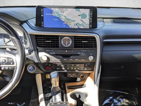 Certified 2022 Lexus RX 450hL AWD w/ Premium Package image 16