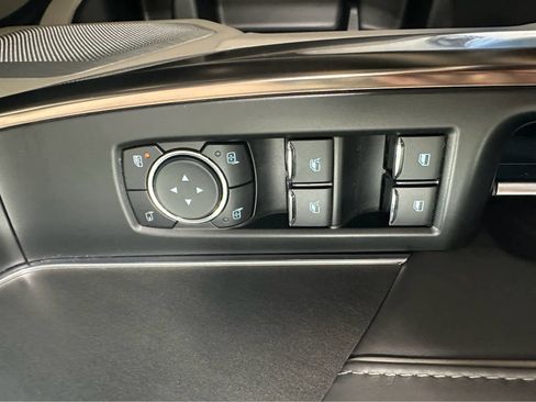 Used 2024 Ford F150 Platinum w/ Equipment Group 703A Plus image 19