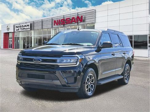 Used 2024 Ford Expedition XLT image 8