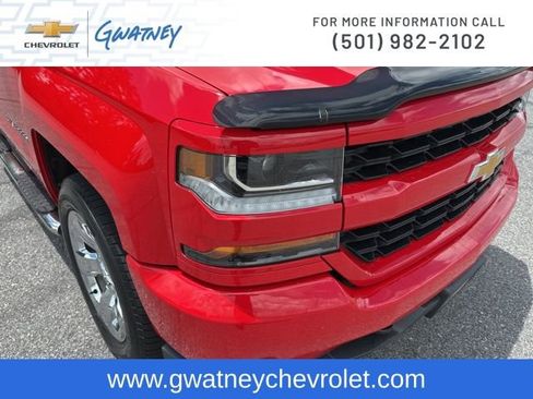 Used 2018 Chevrolet Silverado 1500 Custom w/ Custom Value Package RWD image 13