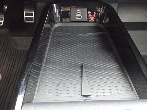 Used 2025 Ford Mustang Mach-E GT image 7