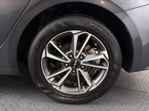Used 2023 Kia Forte LXS FWD image 35