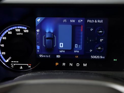 Used 2022 Ford Bronco Badlands image 20